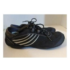 Merrell Womens Barefoot Pace Glove Hiking Shoe 7.5